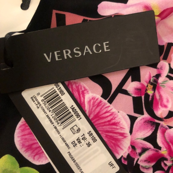 Versace leggings - Picture 3 of 6